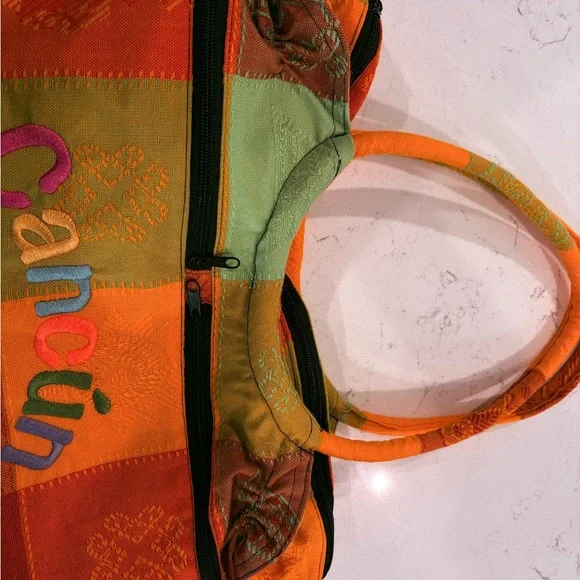Artisanal Tote Cancun Mexican w/embroidered Dolphin & brights colors Great Bag - Picture 7 of 7